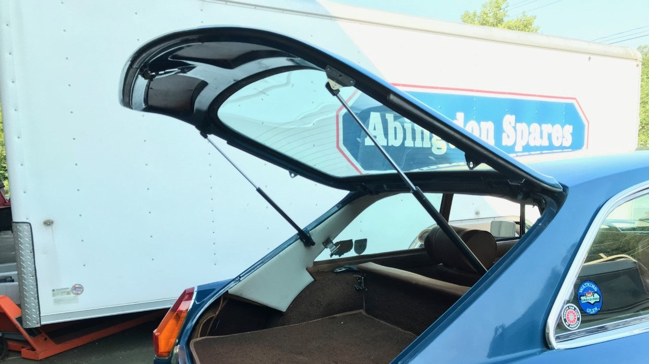 Installing MGB GT hatch struts